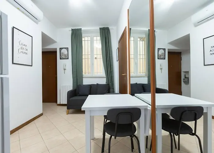Easytopstay - Porta Garibaldi Cozy Flat Apartment Milan